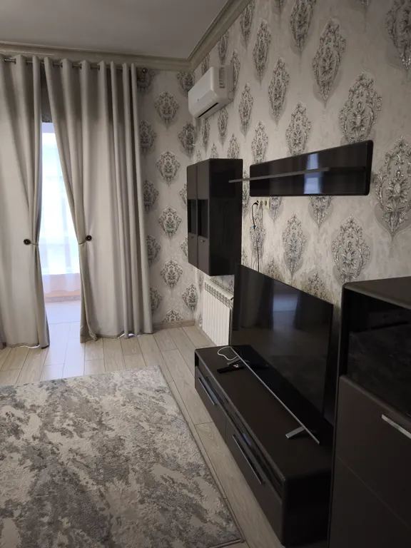 Новый дом с видом на горы