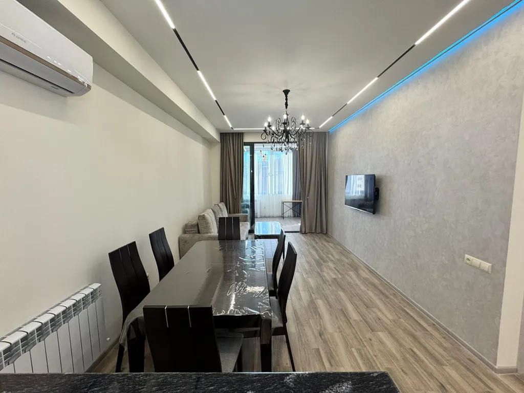 Квартира с дизайнерским ремонтом