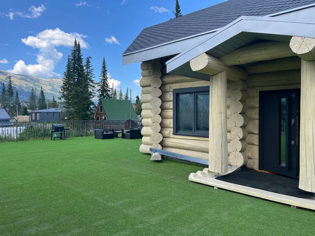 Коттедж Вилла с роскошным видом на горы — аренда посуточно в Шерегеш