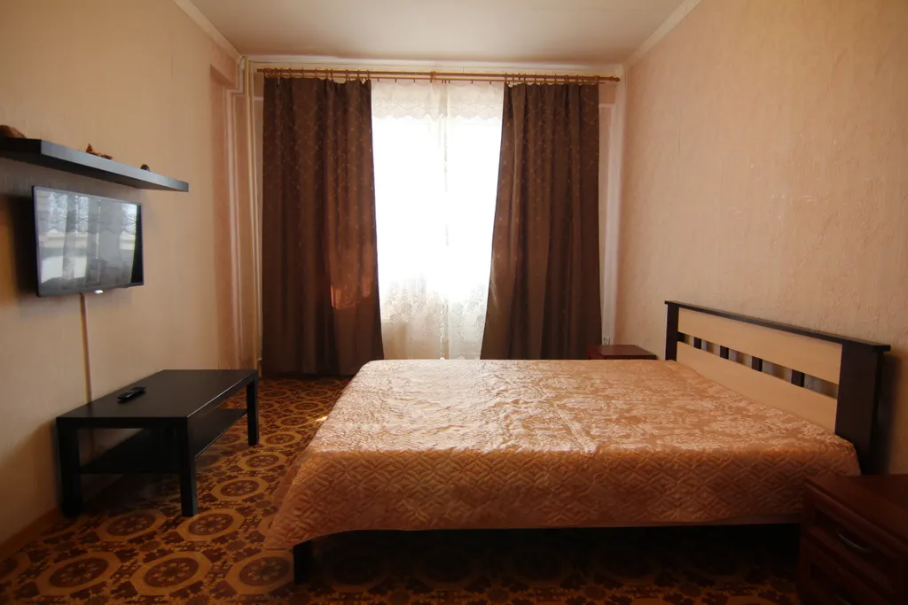 Квартира полулюкс в спальном районе — аренда посуточно в Сосновый Бор