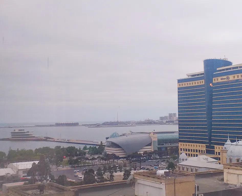 2-комнатная квартира напротив Приморского парка