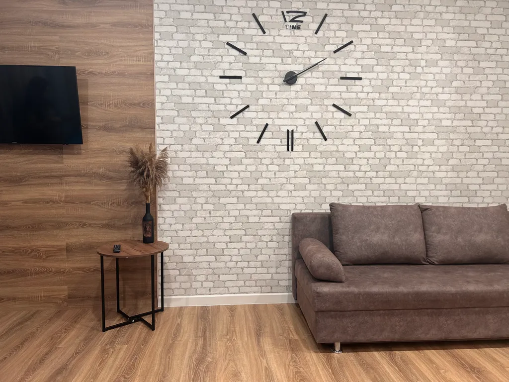 Уютная бирюзовая студия в Аквамарине