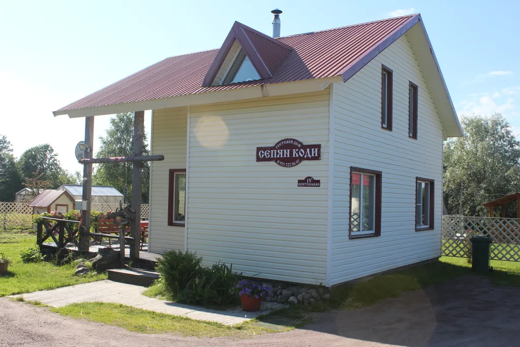 Коттедж Дом на берегу реки — аренда посуточно в Олонец