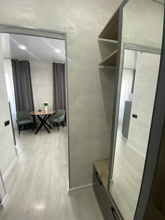 Новая уютная студия в развитом районе с кондиционером