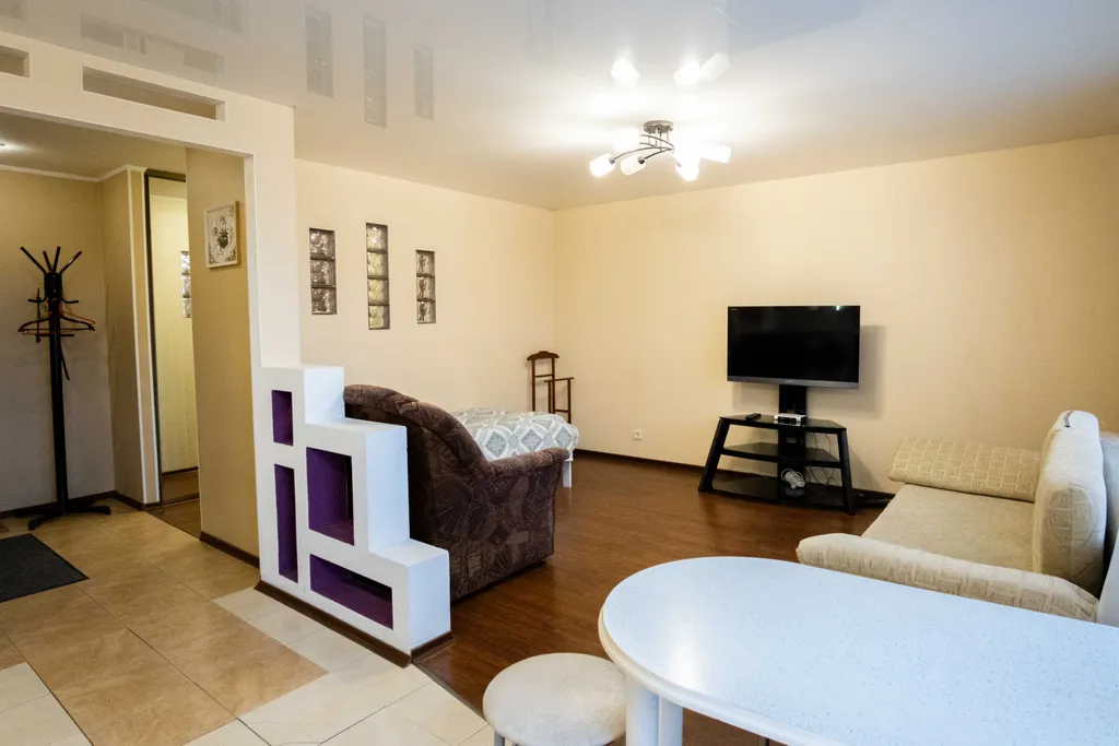 Просторная двушка рядом с ПетрозаводскМАШ