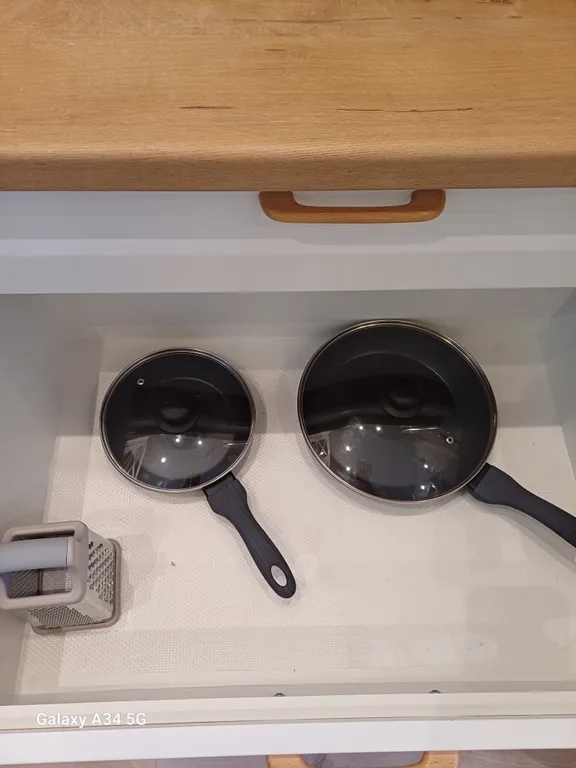 Уютная двухкомнатная квартира рядом с парком Галицкого