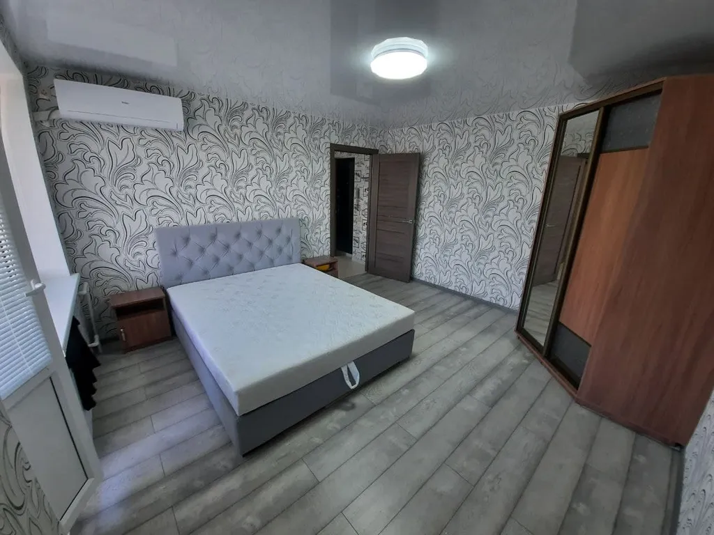 Квартира 1-комнатная Квартира — Евпатория