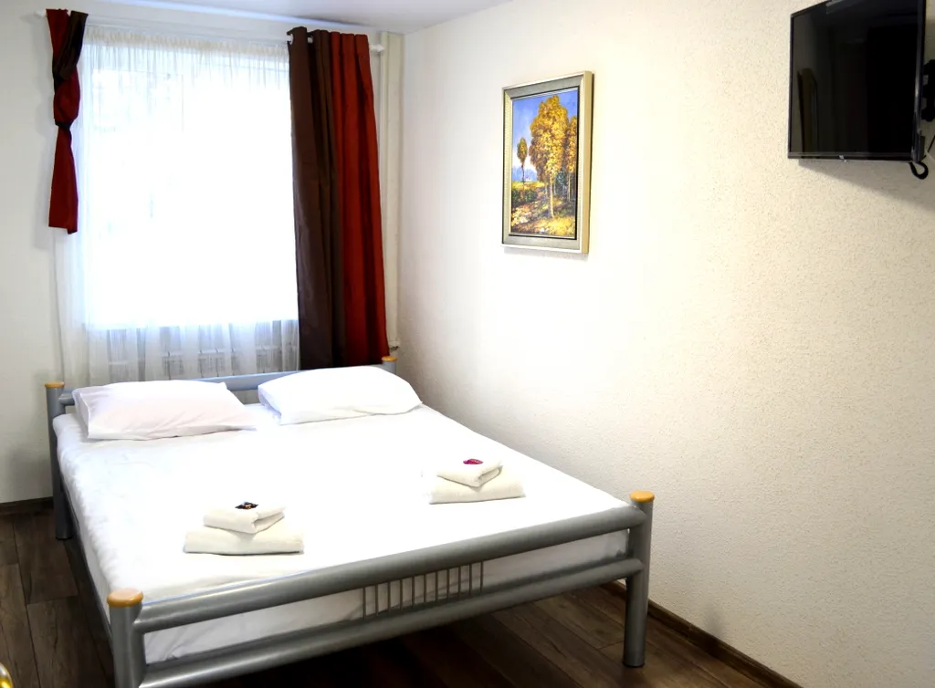 Квартира Уютная 3- х комнатная квартира напротив Южного вокзала — Калининград