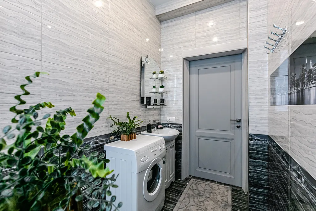 Трёхкомнатная квартира с евроремонтом в новом двухэтажном здании