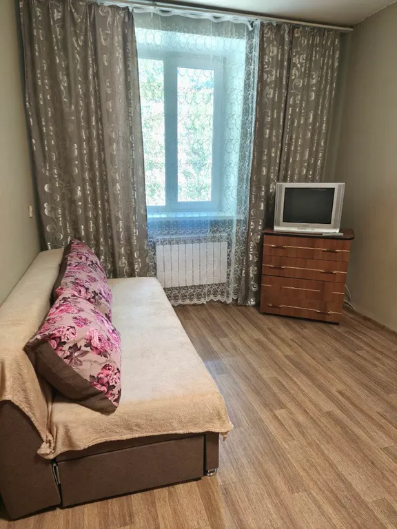 Квартира 1-комнатная квартира для бюджетного размещения — Красноярск