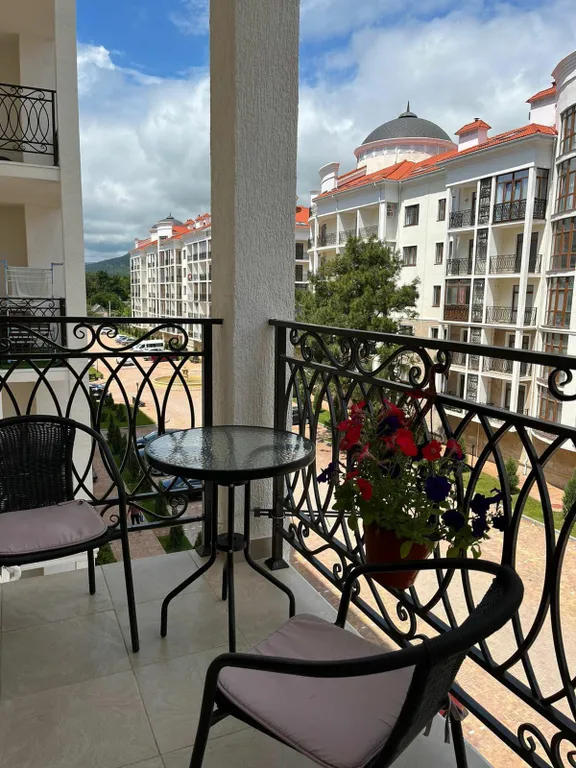 Апартаменты на первой береговой линии