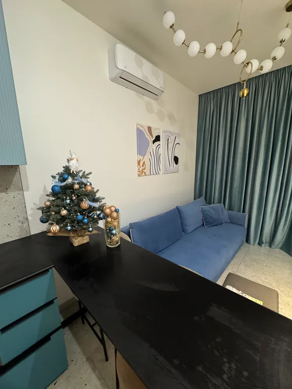 Квартира на берегу моря в комплексе Атлас на первой линии