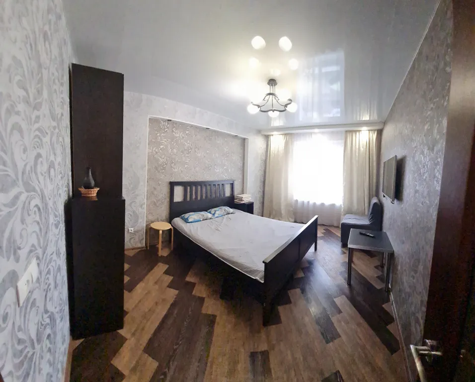 Квартира Улучшенные апартаменты в центре — Новосибирск