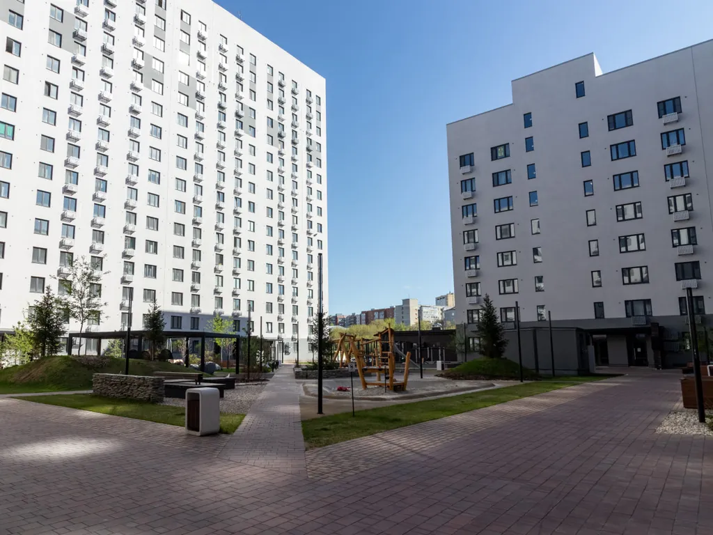 Квартира 2-комнатная Квартира — Тюмень
