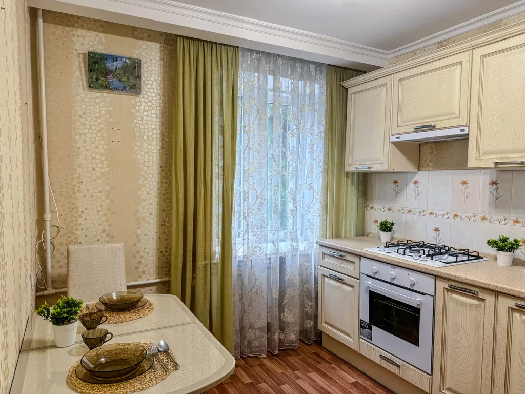 Апартаменты рядом с ДК Авангард