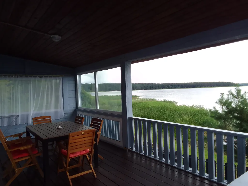 Уютный дом на 8 человек с видом на озеро