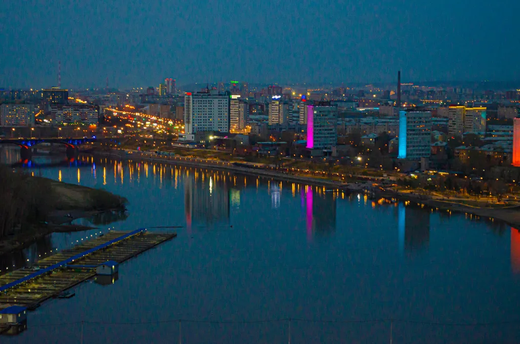 Квартира Уютная квартира с видом на шикарную набережную Абаканской протоки — Красноярск