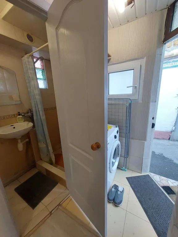 Уютная квартирка возле Массандровского пляжа