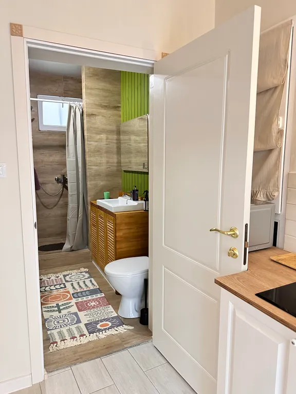 Квартира 2-комнатные апартаменты в центре — Геленджик