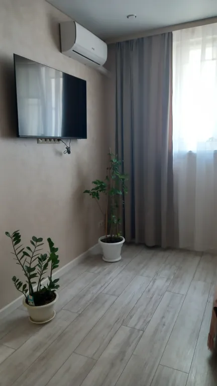 Уютная 1-комнатная квартира с современным ремонтом, мебелью и дорогой техникой — аренда посуточно в Орёл-Изумруд