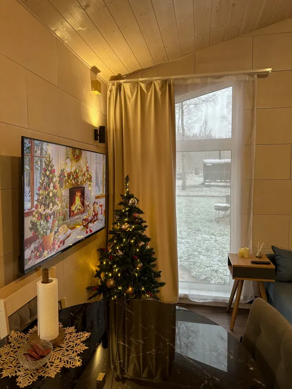 Уютный дом нa бeрегу лесногo озeра 2