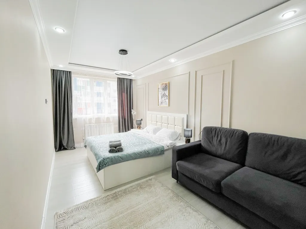 Квартира Уютная чистая современная квартира — Алматы