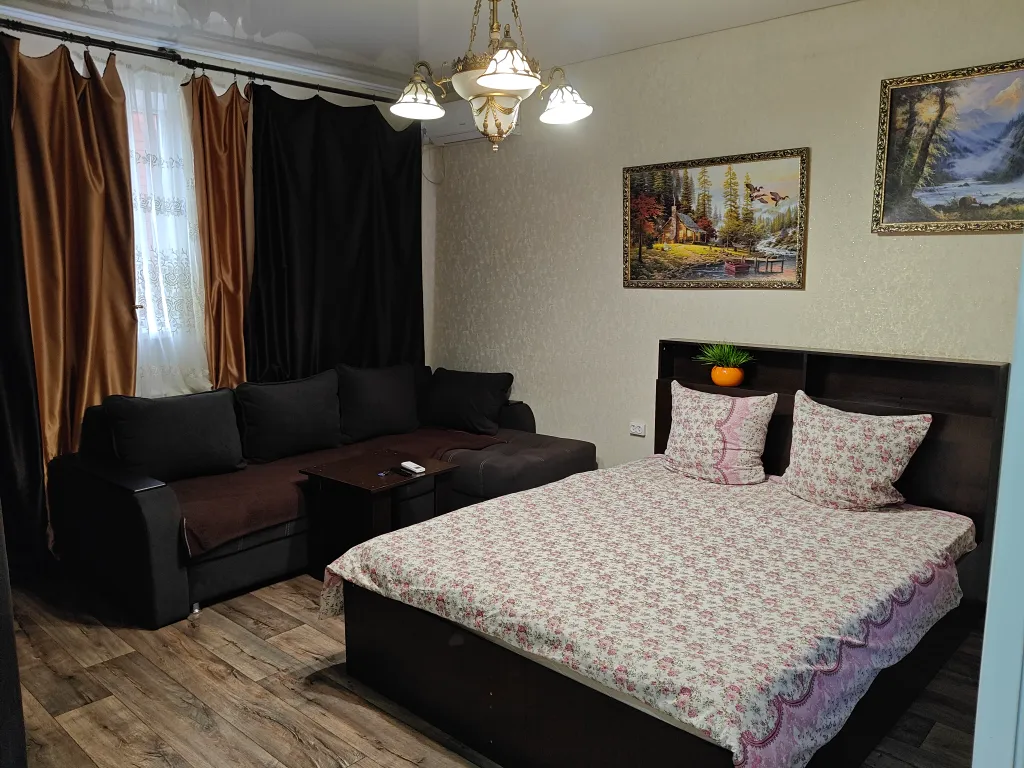 1-комнатная Квартира — аренда посуточно в Сальск