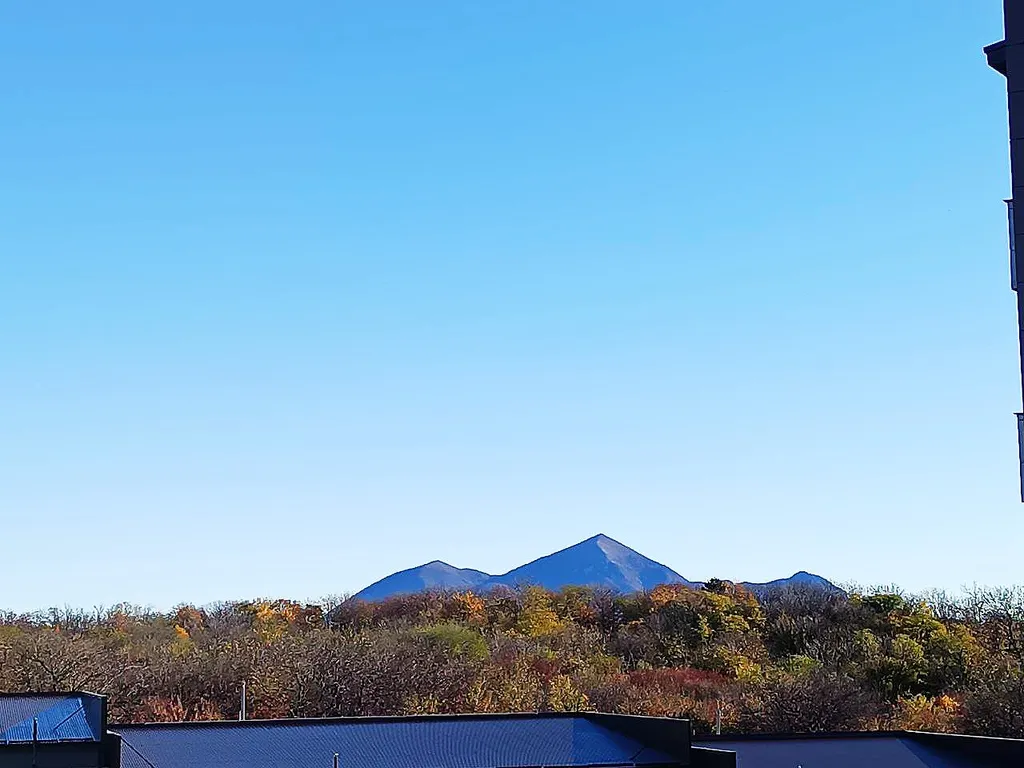 Уютная квартира c видом на предгорье