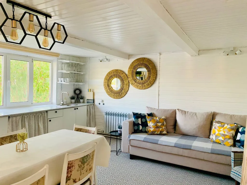 Дом у озера