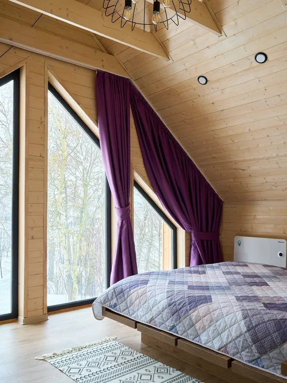 Дом у реки с баней