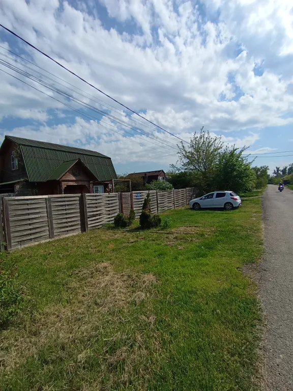 Коттедж Уютный дом в черте города с мангалом и огромной парковкой! — Краснодар