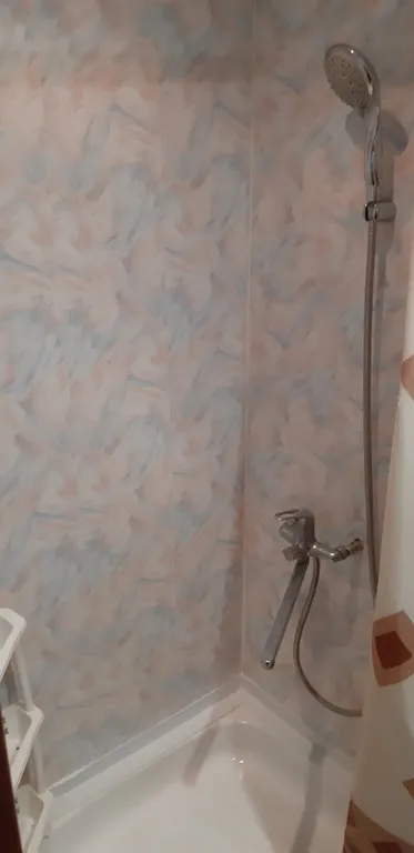 Миниатюрная уютная студия в центре