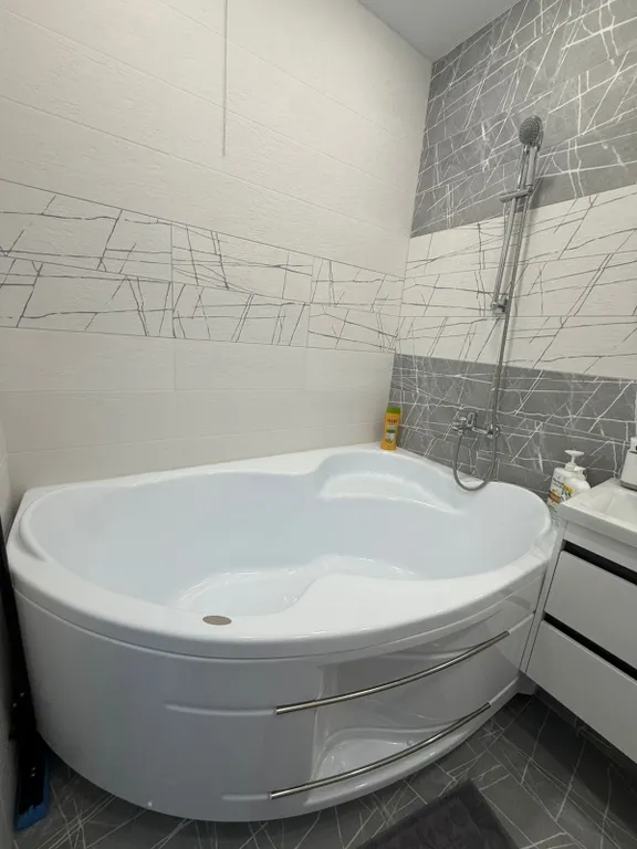 Новая 1-к квартира ЖК "Сиреневый"