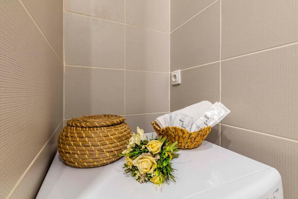 Евродвушка возле м. Ботаническая для 4х гостей