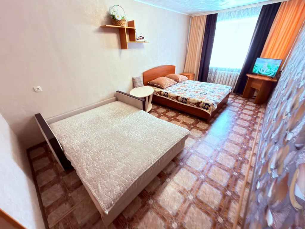 2-комнатная  квартира рядом с лыжной базой Металлург