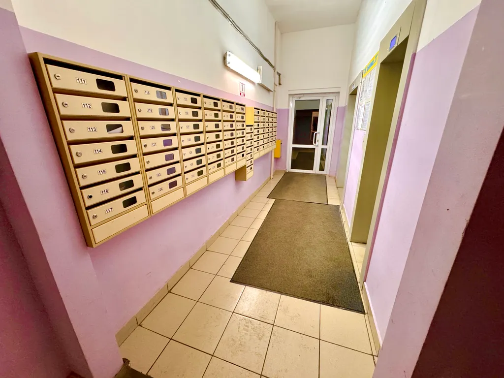 Красивая, уютная квартира в новом доме рядом с ТЦ "Космопорт"