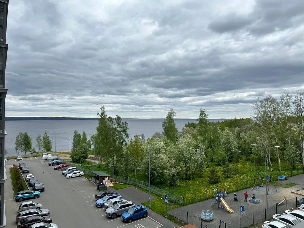 Квартира 2-комнатная квартира на берегу озера — Петрозаводск
