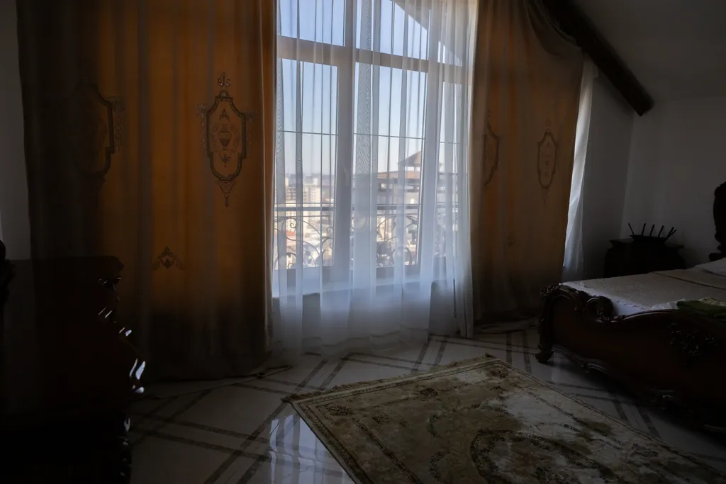 Дом с четырьмя спальнями и панорамой на Махачкалу