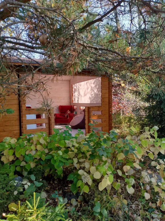 Домик Крым в Саду