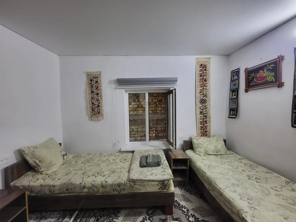 Стандартный номер с душем в ичан-кала