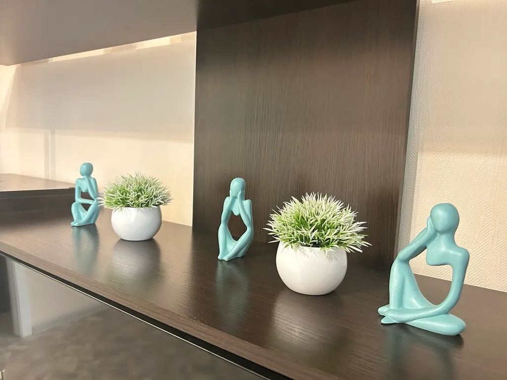 Евро двушка возле леса