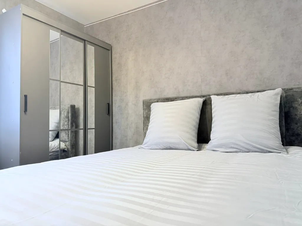 Двухкомнатная квартира в районе ЖД вокзала