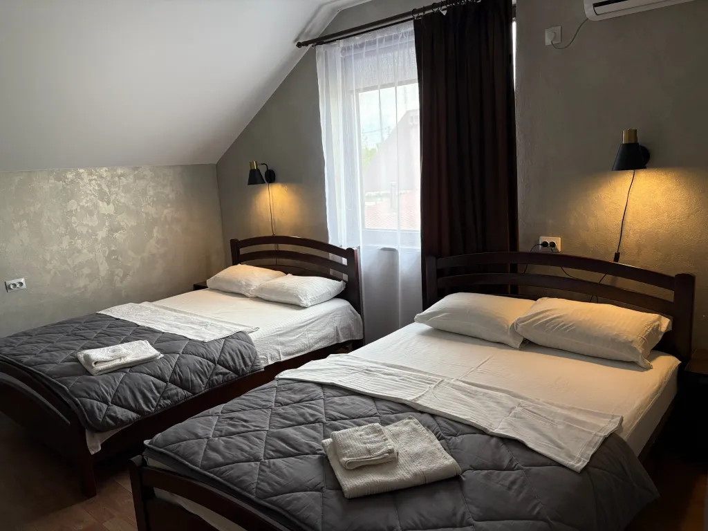 Четырехместный стандарт