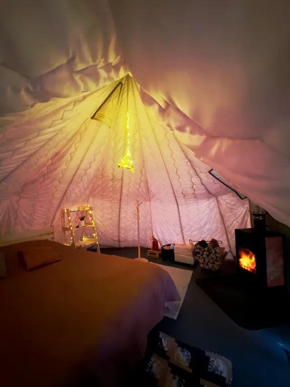 Чум с односпальными кроватями