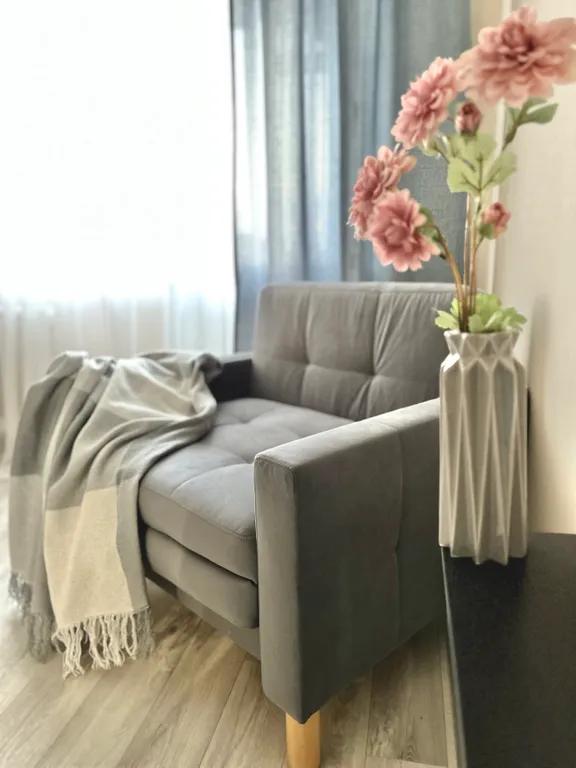 2-комнатная комфортабельная квартира в центре города