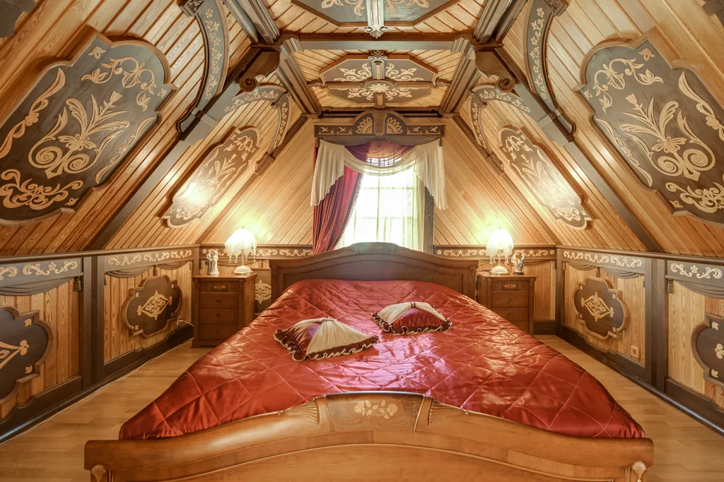 Оригинальный домик для гостей в заповедном месте