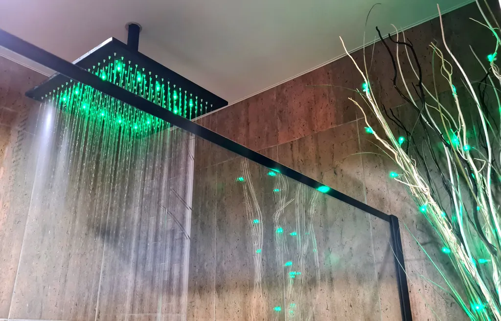 Панорамный люкс Мечта с камином и видом на Волгу и город