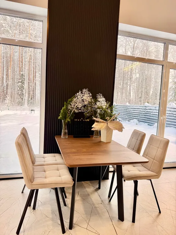 Уютный семейный коттедж у леса