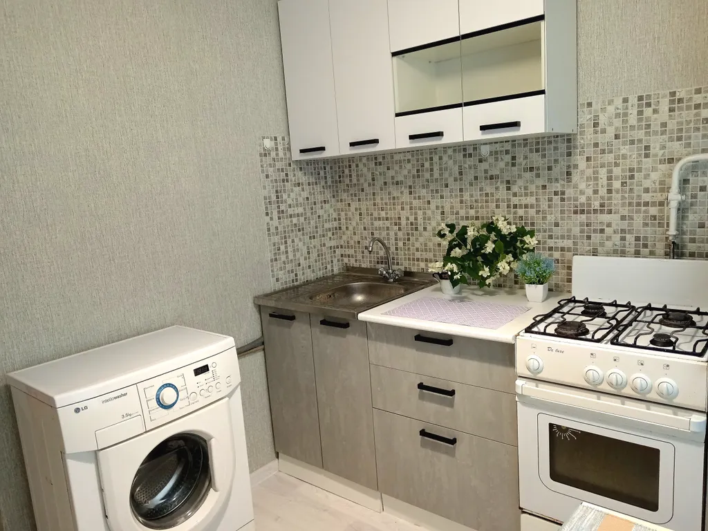 Светлая Нежнятина в старом центре города