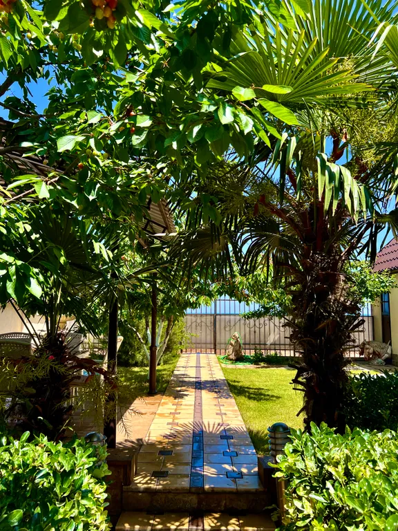 Уютный дом-дача на берегу Каспийского моря